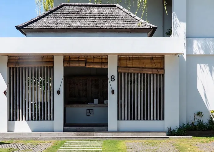 Utopic Seminyak * Legian