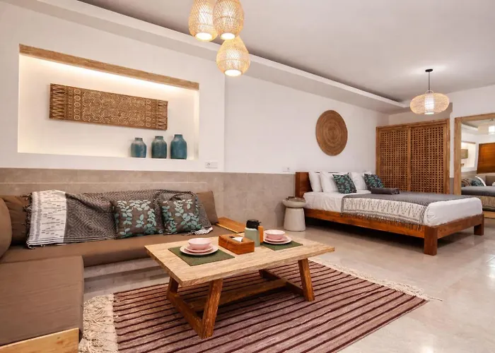 Apart Otel Utopic Seminyak Legian